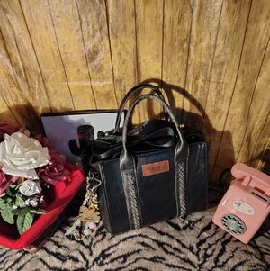 Black Wrangler Western Bag With Charm